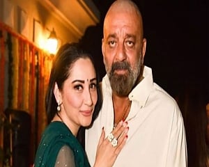 Sanjay Dutt celebrates 12 years of marriage with Maanayata