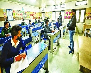 Sept 1: It is back to offline studies for city scholars