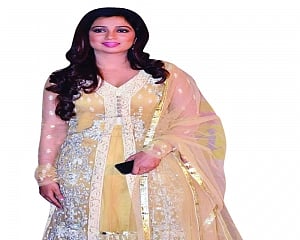 Shreya Ghoshal teams with composer brother Soumyadeep for new single
