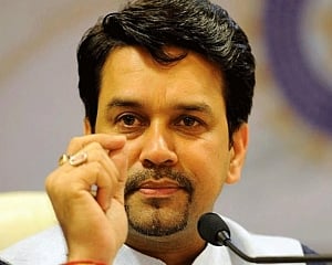 Sindhu a sporting icon and one of India's greatest Olympians: Thakur