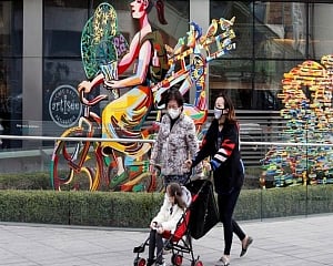 South Korea adds 559 cases, highest in 10 days