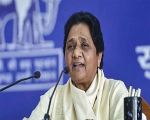SP's decision to contest Uttar Pradesh polls with smaller parties sign of its helplessness: Mayawati