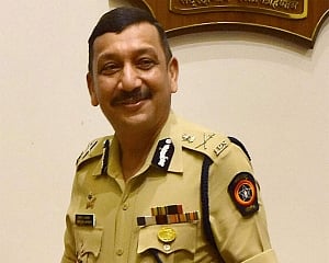 Subodh Kumar Jaiswal takes charge as CBI director