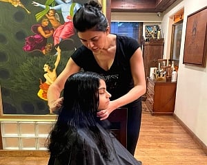 Sushmita Sen is daughter Alisah's 'official choice of hairdresser'