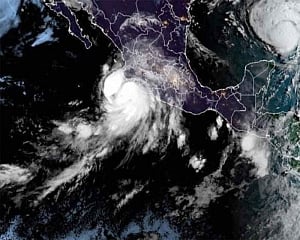 Tropical Storm Nora facing, after leaving 1 dead, 7 missing