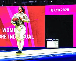 TT veteran Sharath advances, fencer Bhavani makes mark