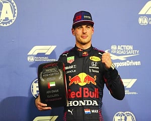 Verstappen beats Hamilton for pole ahead of F1 season finale