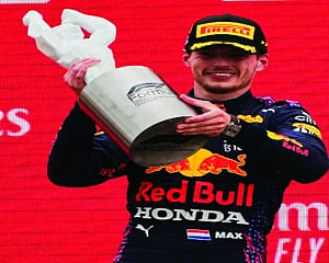 Verstappen wins French GP