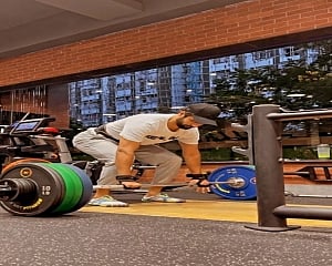Vicky Kaushal hits new record with deadlifts after 'slow post-Covid recovery'