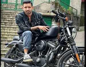 Vikrant Massey unveils first look of 'Forensic'