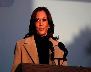 With blazers and sneakers, Kamala Harris brings in new style of power dressing