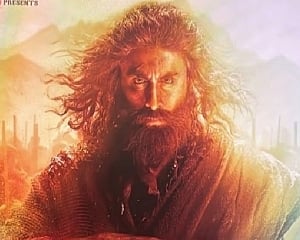 'Shamshera' first poster gets leaked, Ranbir's look creates a buzz