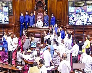 19 MPs suspended from RS for week