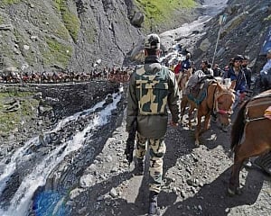 7,282 pilgrims left for Amarnath shrine from Jammu