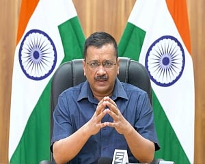 AAP vote share in Guj up by 4 pc post CBI raid on Sisodia, will rise to 6 pc if he's held: Kejriwal