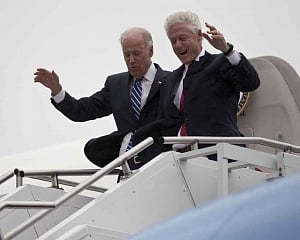 Biden lunches with Clinton as midterms loom