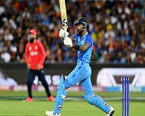 Brilliant Hardik lifts India to 168/6