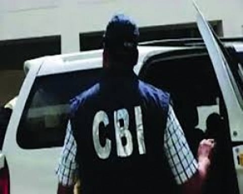 CBI arrests Northern Railway engineer, recovers over Rs 2 cr