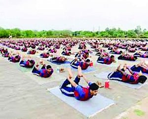 Central paramilitary to celebrate Yoga Day at iconic 75 locations