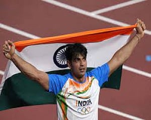 Chopra disappointed at losing out opportunity to be India's flag bearer at CWG opening ceremony