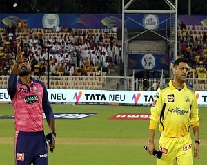 CSK opt to bat against RR
