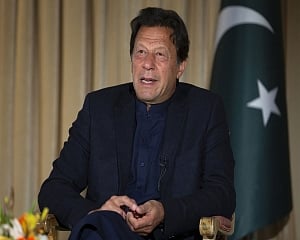 Decision on extension for Pak Army chief Gen. Bajwa can wait: PM Imran