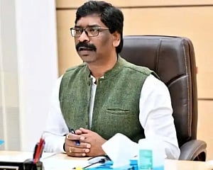 EC sends opinion on Soren's disqualification to Jharkhand Governor