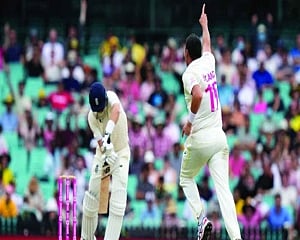 Eng clings on for a draw in 4th Ashes Test