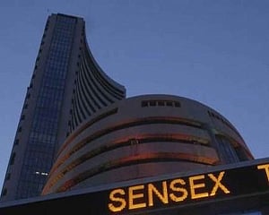 Equity investors' wealth falls by Rs 2.39 lakh cr as markets sink