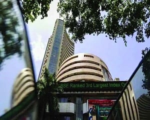 Equity investors poorer by over Rs 6.57 lakh crore in two days