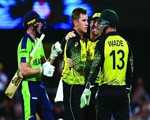 Finch's fifty revives Aussies campaign
