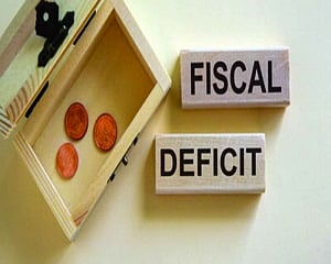 Govt committed to 6.4% fiscal deficit target for 22-23: Sources
