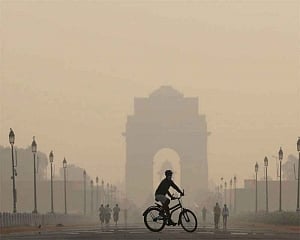 Govt plans to ban diesel goods vehicles to check air pollution