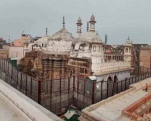 Gyanvapi mosque survey report not ready, Commission to seek more time from court
