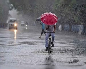 Hailstorm, rain cools Delhi; IMD says no heatwave till Sunday