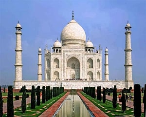 HC dismisses plea on Taj Mahal, pulls up petitioner