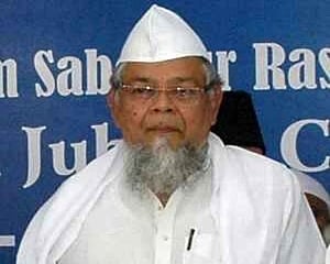 HC verdict on hijab: Ameer-e-Shariat Maulana Rashadi calls for K'taka bandh on March 17