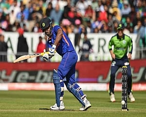 Hooda's masterclass, Samson's fifty power India to 227/7 against Ireland