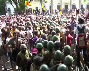 Hundreds of anti-govt protesters break into Sri Lankan President's official residence