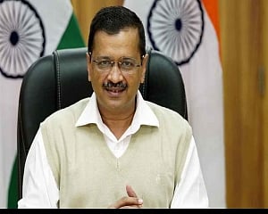 If your schools not good, we can fix them together -- Kejriwal to Sarma in Twitter spat