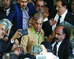 Imran to face no-trust vote as SC annuls Speaker call