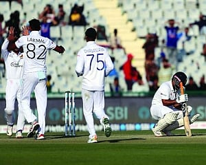 India dominate Day 1 of 1st SL Test