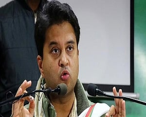 India to see 400 mln air travellers in 7-10 years: Scindia