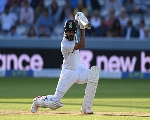 India win toss, opt to bat in 2nd Test against SA, Kohli to miss contest due to back spasm
