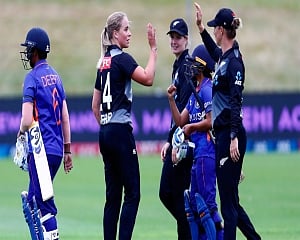 Indian women's team suffers 18-run loss to NZ in one-off T20 International