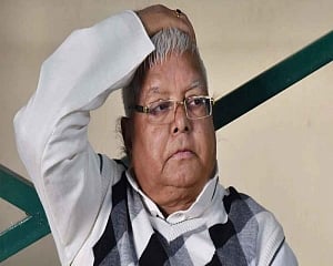 Lalu Prasad asks court to release passport; plans to go abroad for kidney transplant