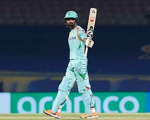 LSG scores 169/7 against SRH
