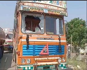 Maha-K’taka border crisis escalates