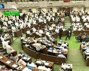 Maharashtra: Speaker removes Ajay Chaudhary as Shiv Sena legislature party leader, reinstates Eknath Shinde
