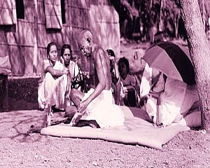 Mahatma Gandhi an ecological economist?